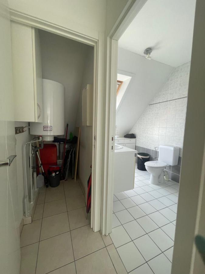 Penthousestudio Gaudi met zonneterras en zicht op zee Appartement Nieuwpoort Buitenkant foto